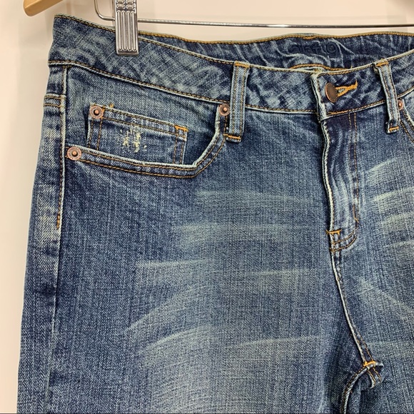 Apt 9 Embroidered Sequin Cuffed Crop Capri Jeans Osaka Fade Distressing Size 8 - Picture 4 of 16